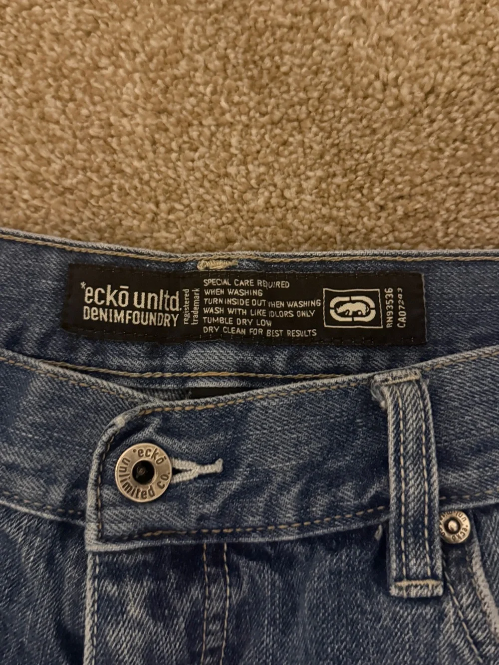 Ecko Unltd Men's Blue Straight-Leg Jeans Size 36